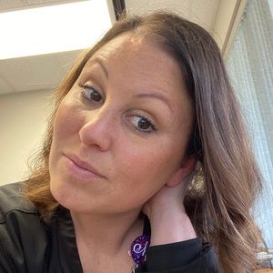 Meet your Posher, Mandy